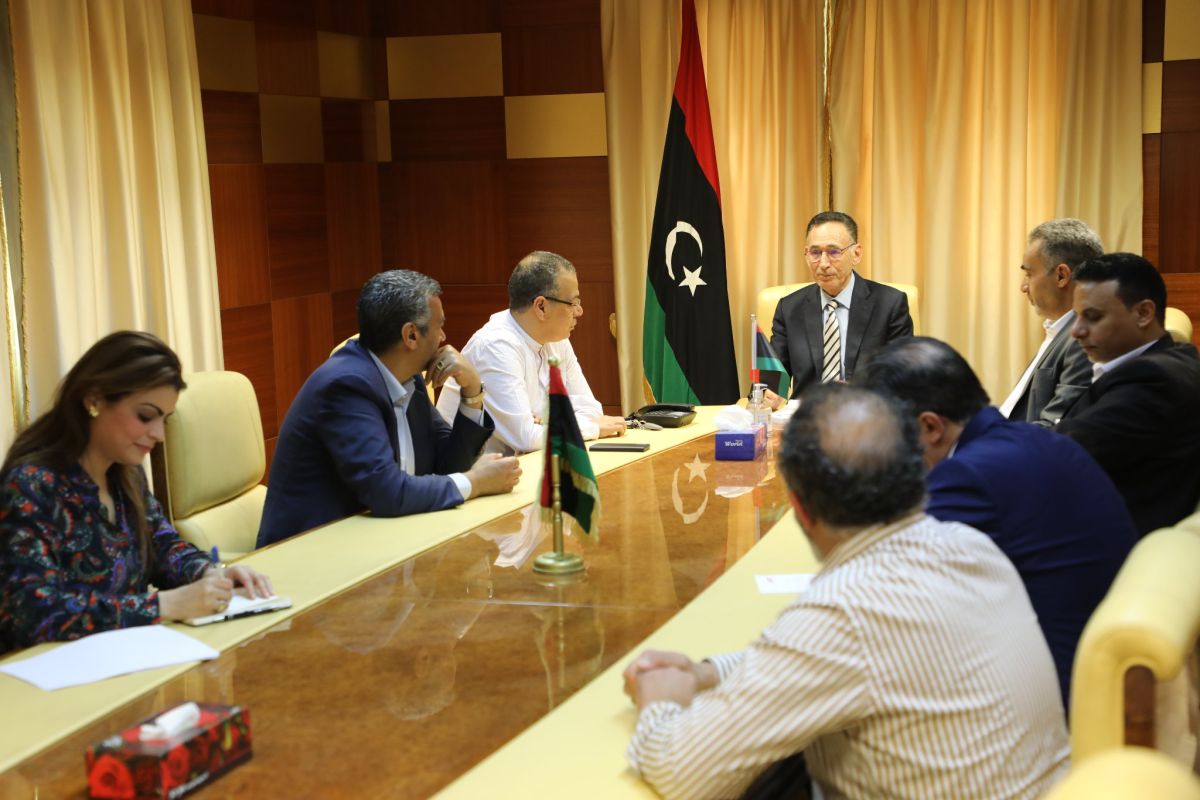 Ministry Of Economy Considers Plan To Set Up Shopping Complexes In The Capital.