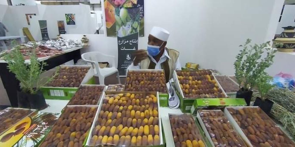 تكامل الاستعدادات لانطلاق الدورة السادسة لمعرض ليبيا الزراعي الذي سيقام بمركز المعارض بتمنهنت من ( 25 ) إلى ( 31 ) سبتمبر الجاري .
