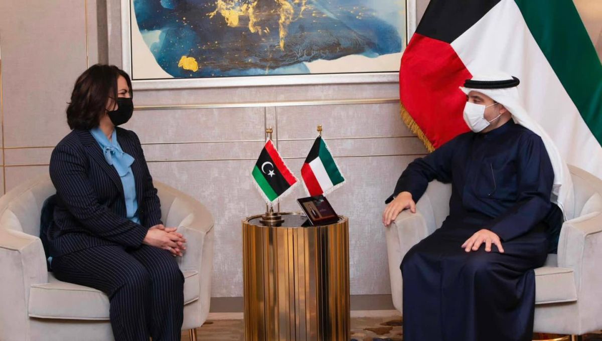 وزيرة الخارجية تصل الكويت للمشاركة في الاجتماع الوزاري التحضيري للقمة العربية