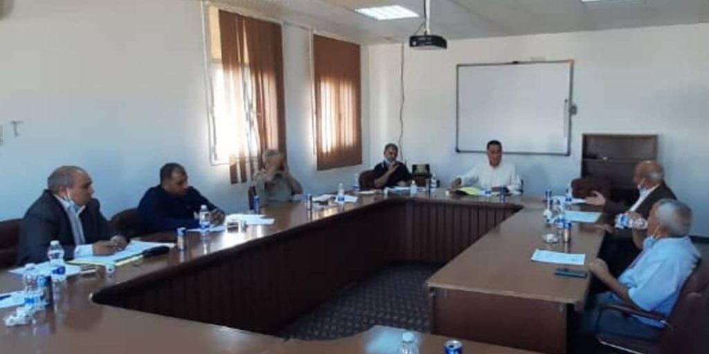 اجتماع تنسيقي بين اللجنة الوطنية لمقاومة التصحر والمركز الليبي للاستشعار عن بعد لإعداد خطة وطنية لمكافحة الجفاف .