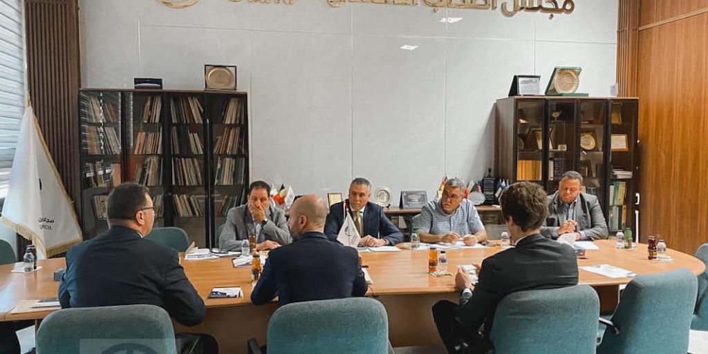 مجلس أصحاب الأعمال الليبيين يستضيف وفد السفارة الإيطالية لبحث التحضيرات للمنتدى الليبي الإيطالي