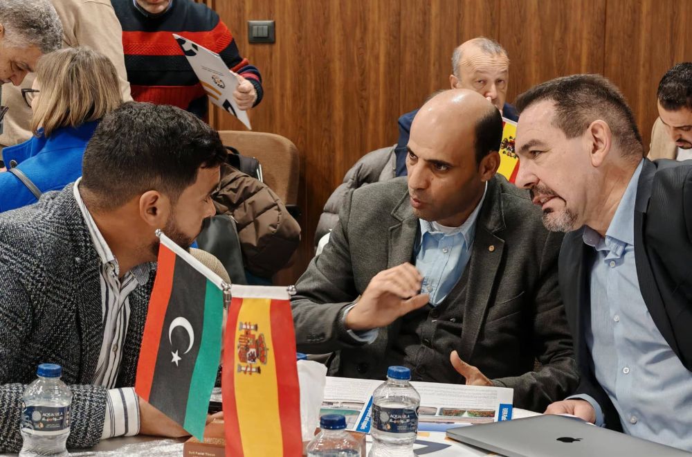 استضاف مجلس أصحاب الأعمال الليبيين أول وفد تجاري إسباني منذ 11 عامًا لتعزيز التعاون في القطاع الزراعي، حيث تمت مناقشة فرص الشراكة في المعدات الزراعية والتقنيات الحديثة