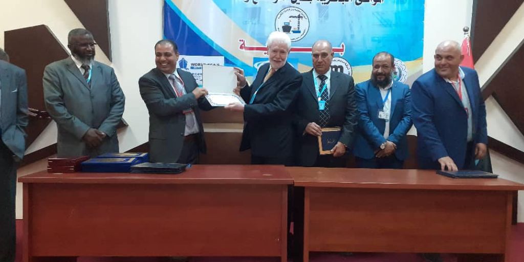 شهادة شكر وتقدير من غرفة الملاحة البحرية لرئيس مجلس أصحاب الأعمال الليبيين