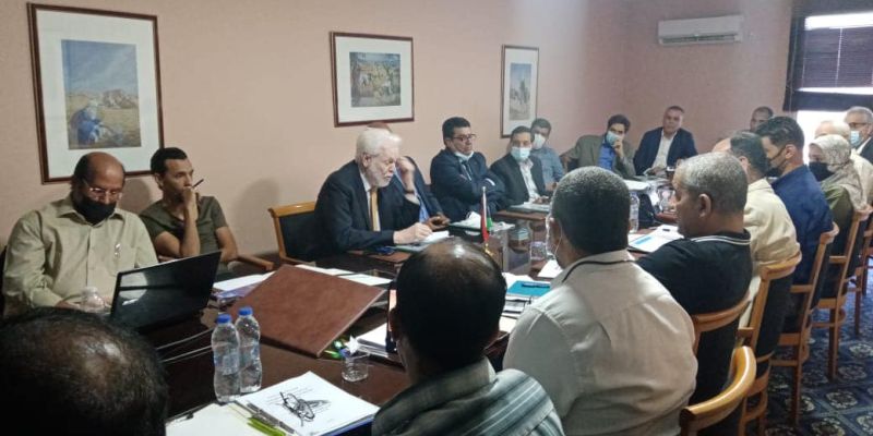 اجتماع مجموعة اليم القابضة بحضور رئيس مجلس ادارة اصحاب الاعمال الليبيين