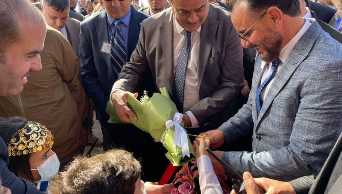 وزير الصناعة والمعادن يشارك في افتتاح محطة مصراته البحرية